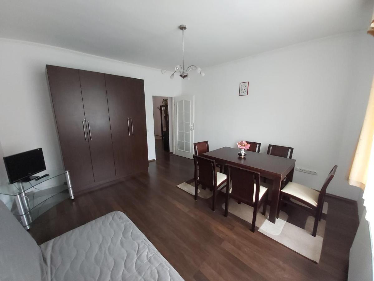 Polonia Apartman Appartement Egerszalók Buitenkant foto